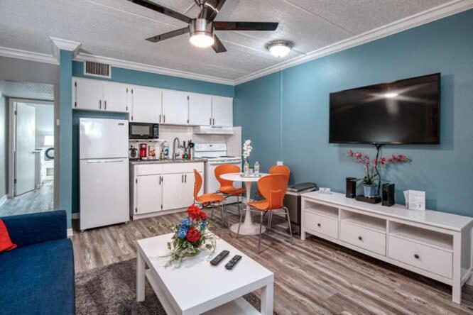 Sunset Beach Suites St. Pete Beach Exterior foto
