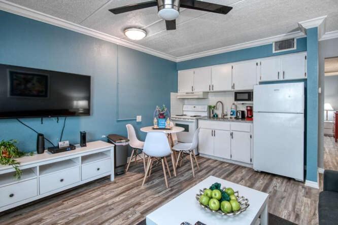 Sunset Beach Suites St. Pete Beach Exterior foto